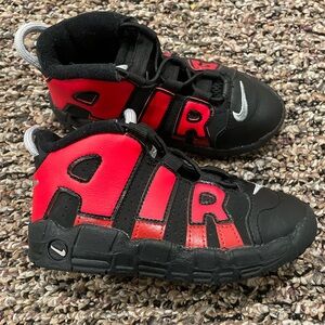 Nike Air More Uptempo Children Toddlers Shoes Size 9C Black/Red DM0017-001